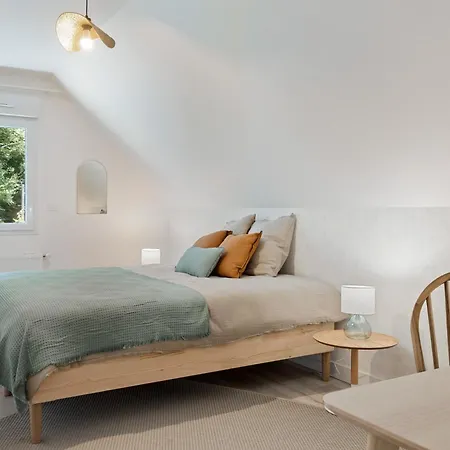 Magnifique Maison, Spacieuse & Elegante - 5 Chambres, Terrasse & Parking 蒙蒂尼